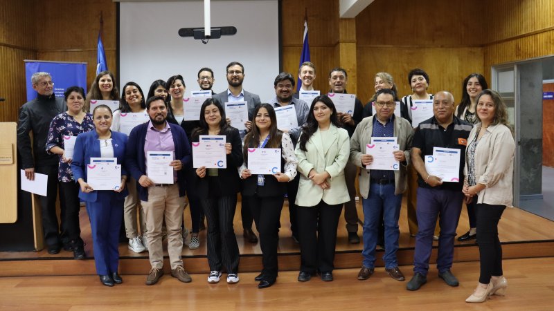 U.Central Región Coquimbo certifica a funcionarios/as por su participación en curso salva corazones
