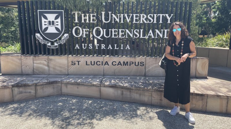 Docente de Famedsa expuso en U. de Queensland en Australia investigación sobre Semillas Ancestrales y sus beneficios para la salud