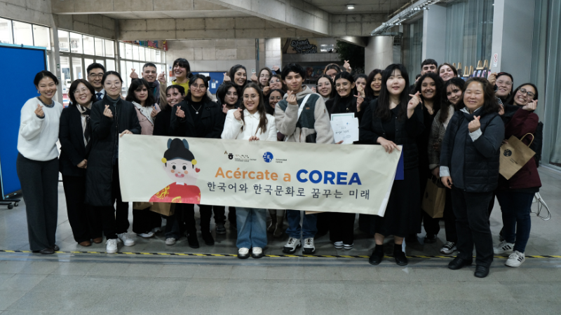 Instituto Rey Sejong Santiago finaliza con éxito su concurso anual de oratoria y escritura en coreano 2024