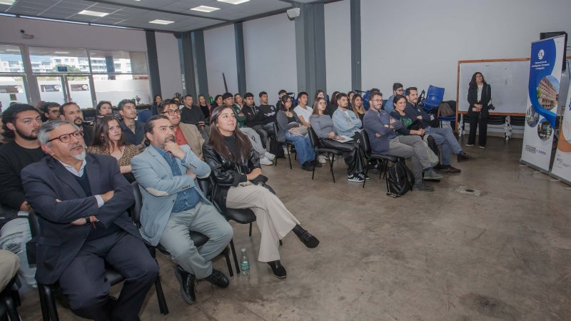 Semillas de Innovación: Estudiantes se comprometen a investigar y desarrollar soluciones para necesidades locales.