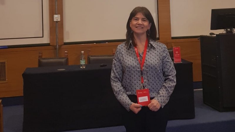 Profesora Paula Medina expuso en congreso de Familia e Infancia