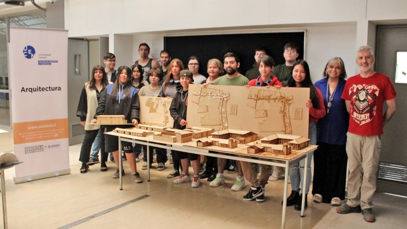 Estudiantes de Arquitectura desarrollan maquetas patrimoniales de inmuebles de la localidad de Zúñiga